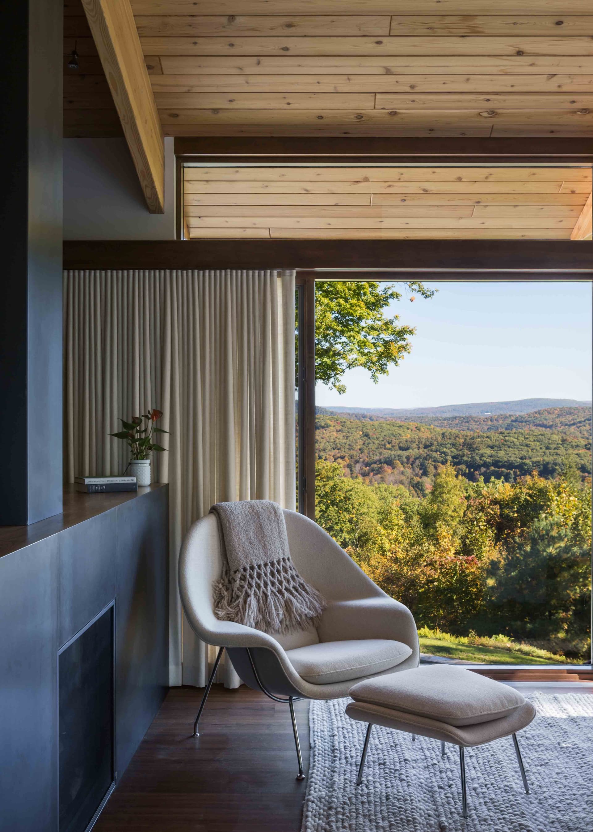 Berkshire Bedroom Detail