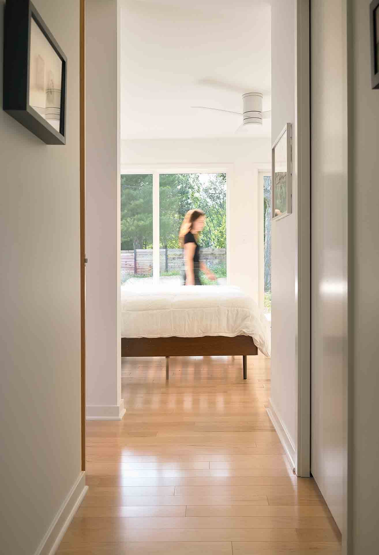 Gladys Mid-Century bedroom