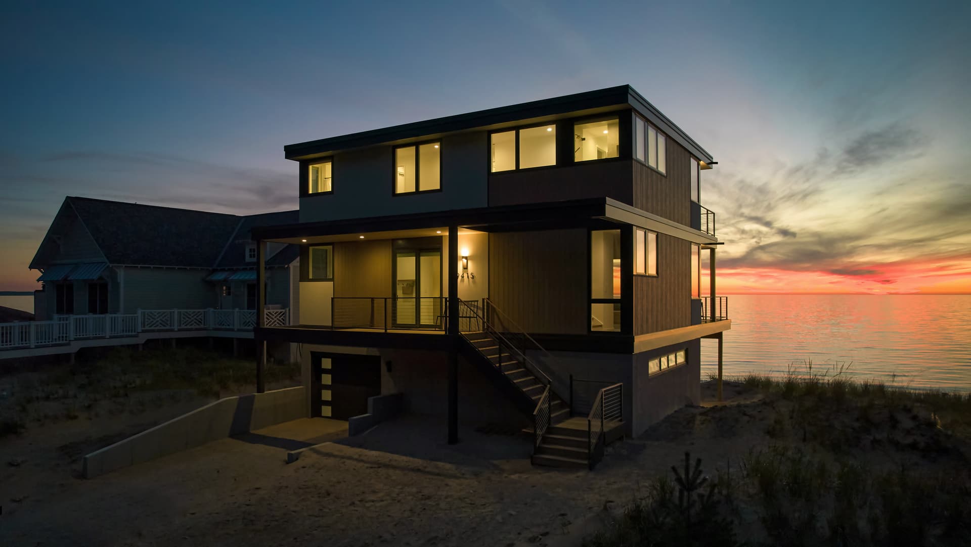 Lake Mi beach hosue exterior