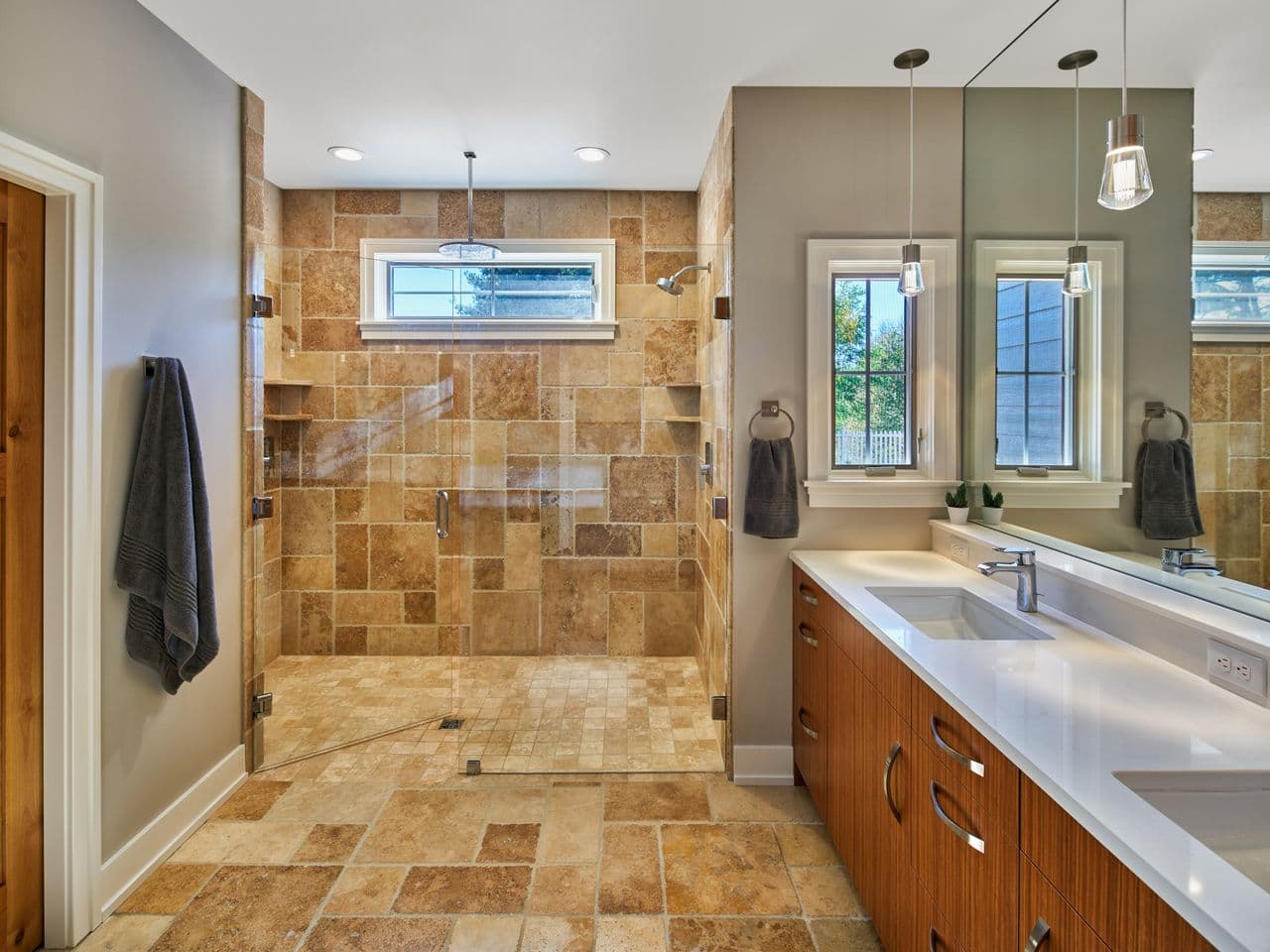 Farmhouse Bathroom