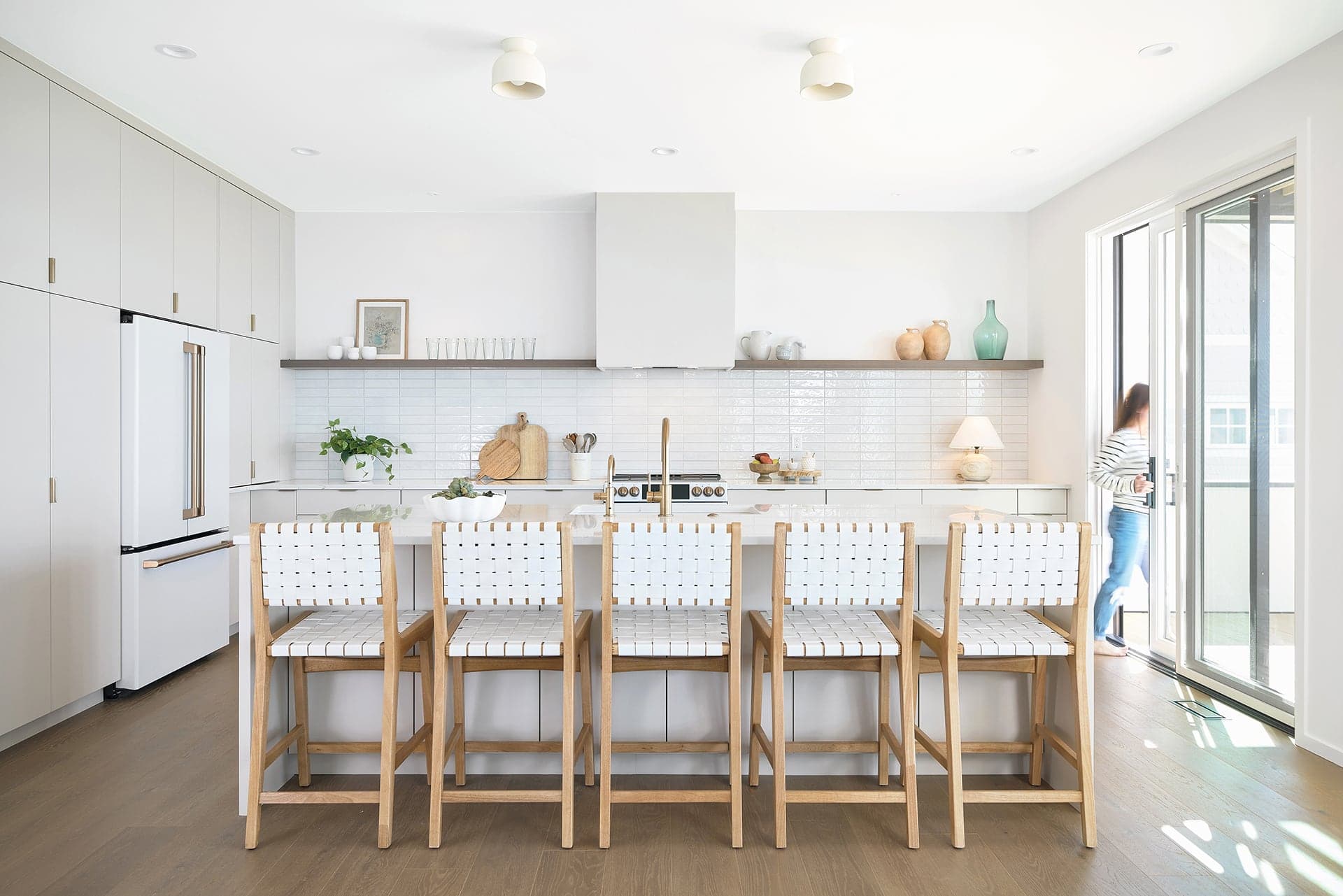 Lake Michigan Beach House kitchen